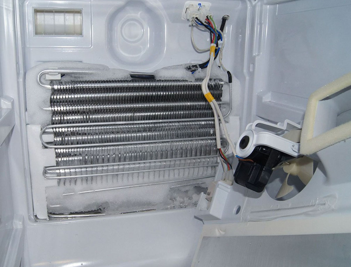 Система No Frost холодильника Indesit